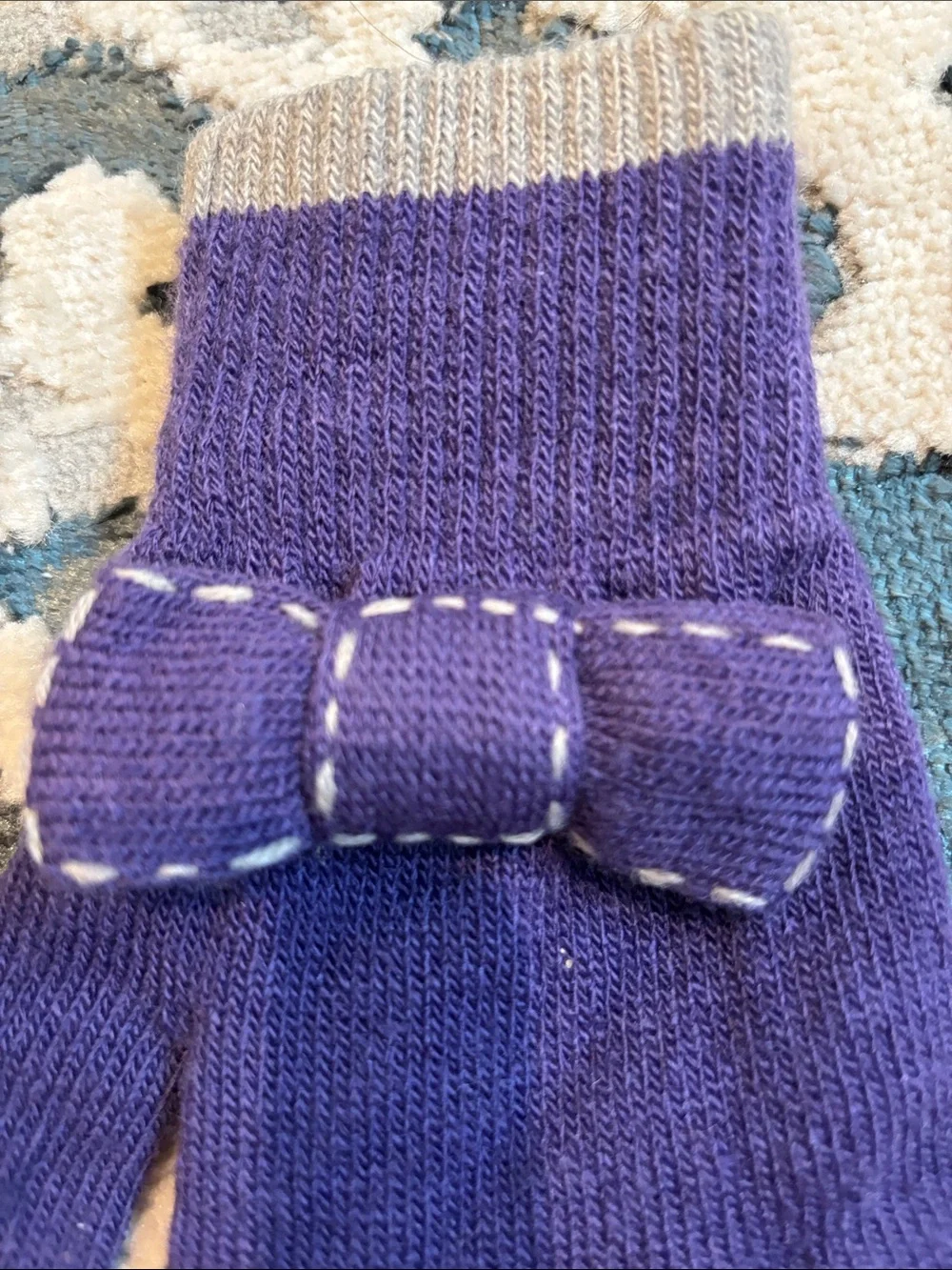 Purple Bow Knit Gloves - Cozy Winter Accessory